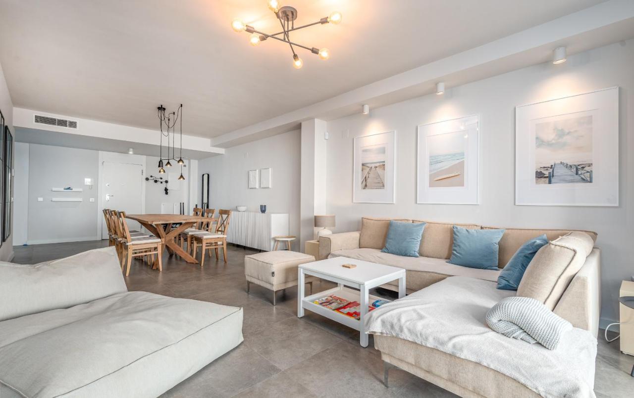 Luxurious Apartment With Sea Views Blue Suites B2-103 Manilva Dış mekan fotoğraf