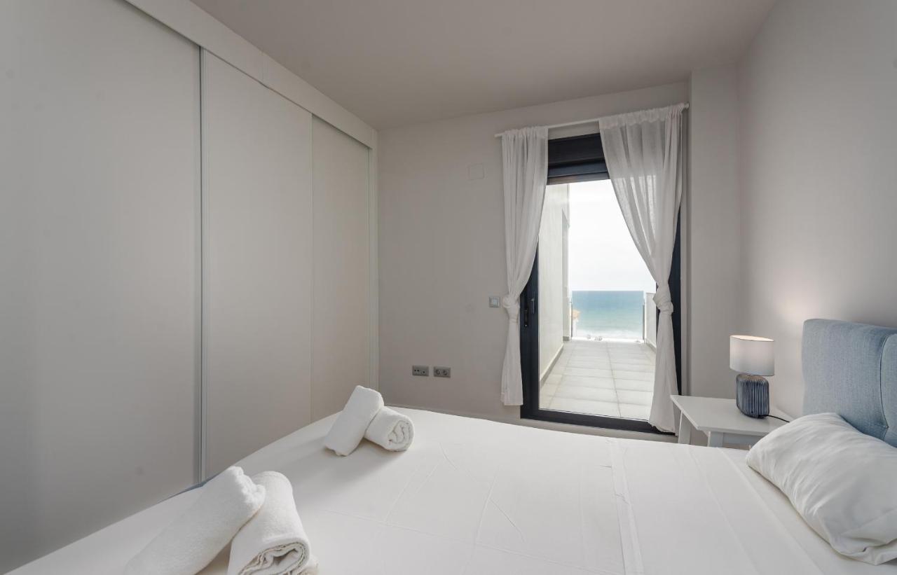 Luxurious Apartment With Sea Views Blue Suites B2-103 Manilva Dış mekan fotoğraf